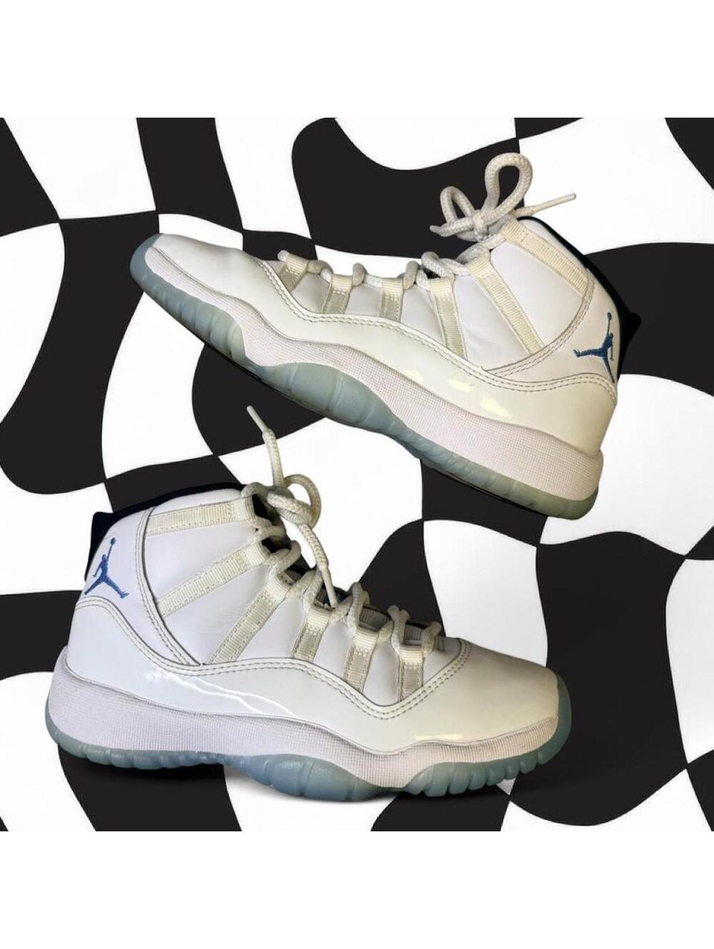 Jordan 11 Retro “Legend Blue”